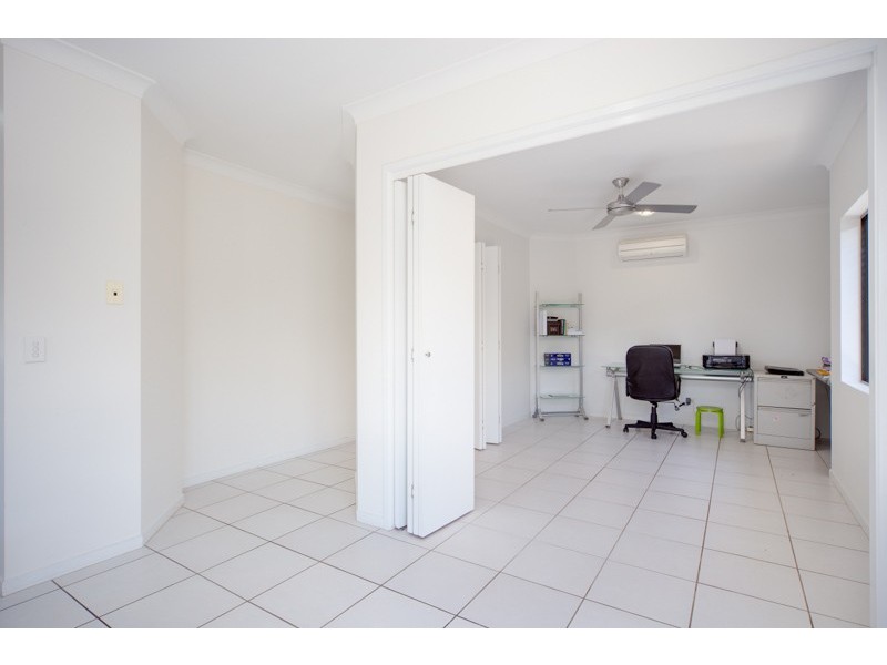 Kewarra Beach QLD 4879