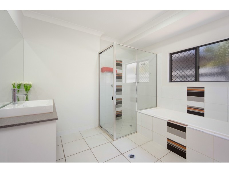 Kewarra Beach QLD 4879