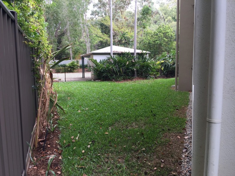 13/1804 Captain Cook Hwy, Clifton Beach QLD 4879