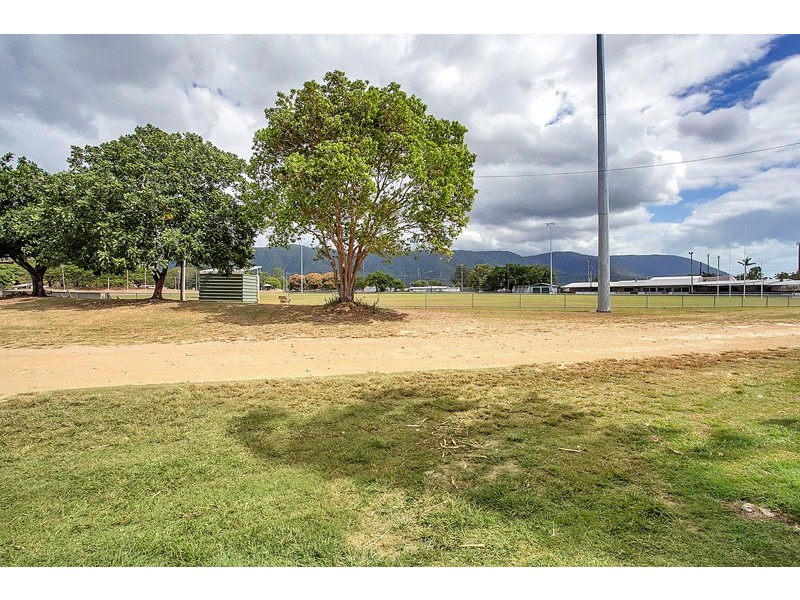 Trinity Beach QLD 4879