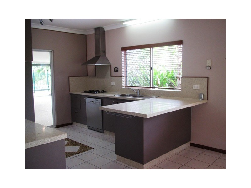 5 Ellwood Street, Kewarra Beach QLD 4879