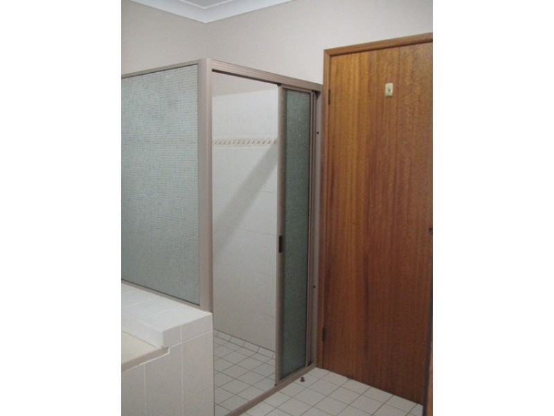 5 Ellwood Street, Kewarra Beach QLD 4879