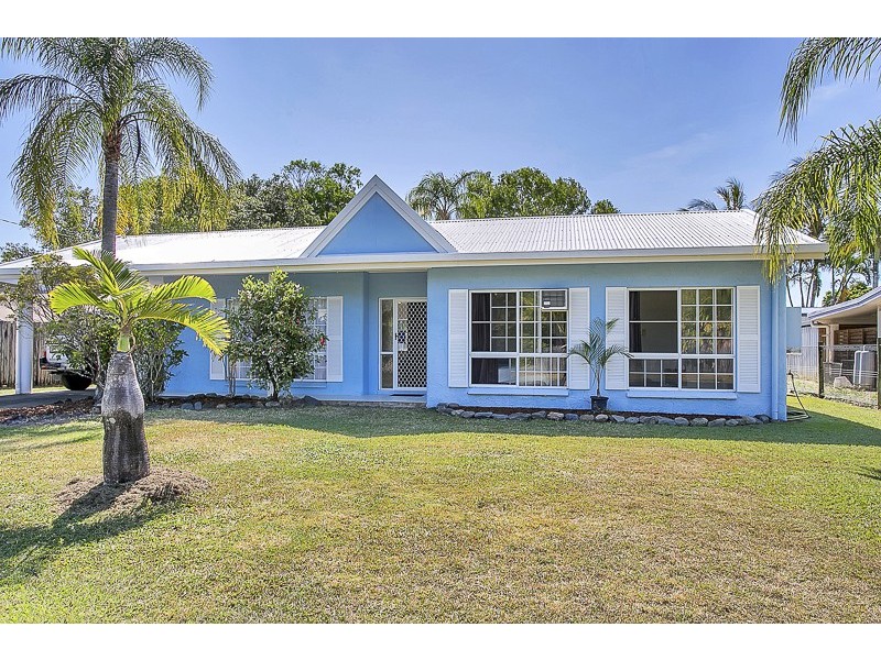 Trinity Beach QLD 4879