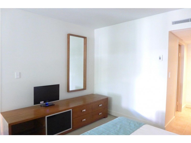 4303/41 Williams Esplanade, Palm Cove QLD 4879