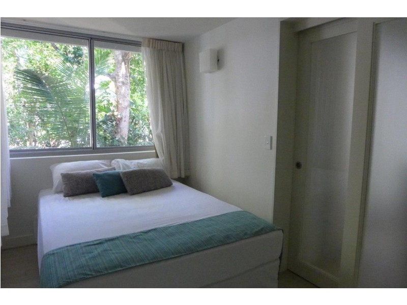 4303/41 Williams Esplanade, Palm Cove QLD 4879
