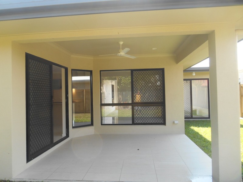 21 Como Close, Kewarra Beach QLD 4879