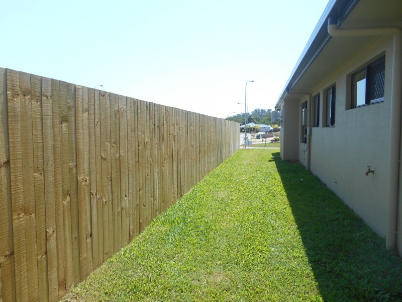 21 Como Close, Kewarra Beach QLD 4879