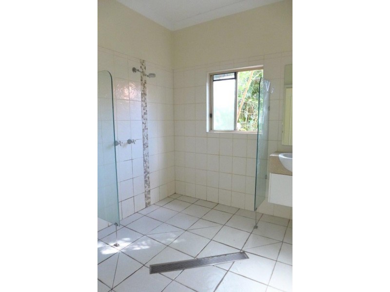 3b Noosa Close, Kewarra Beach QLD 4879