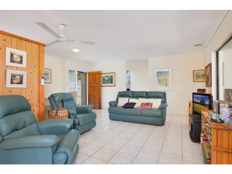 Kewarra Beach QLD 4879