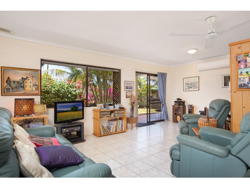 Kewarra Beach QLD 4879