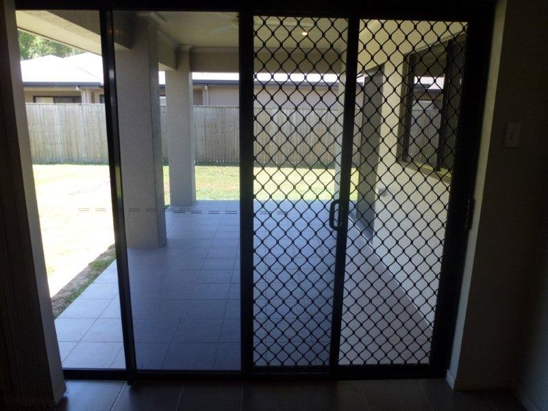 86 Roberts Drive, Trinity Beach QLD 4879