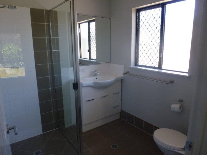 86 Roberts Drive, Trinity Beach QLD 4879