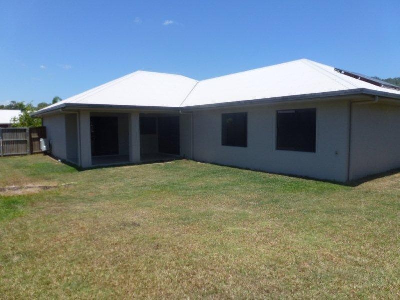 86 Roberts Drive, Trinity Beach QLD 4879