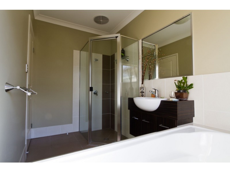 Kewarra Beach QLD 4879