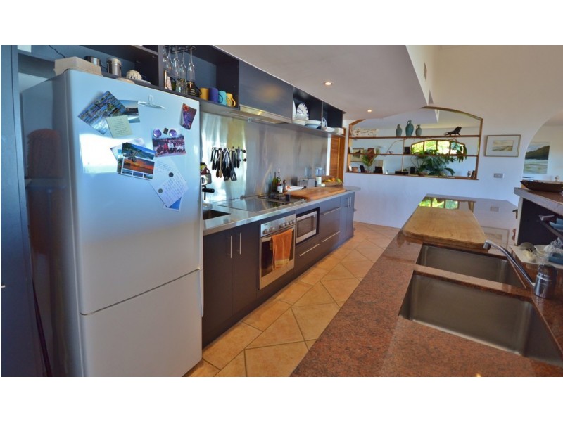 24/7 Tari Place, Trinity Beach QLD 4879