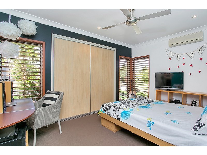 Kewarra Beach QLD 4879