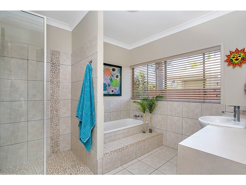 Kewarra Beach QLD 4879