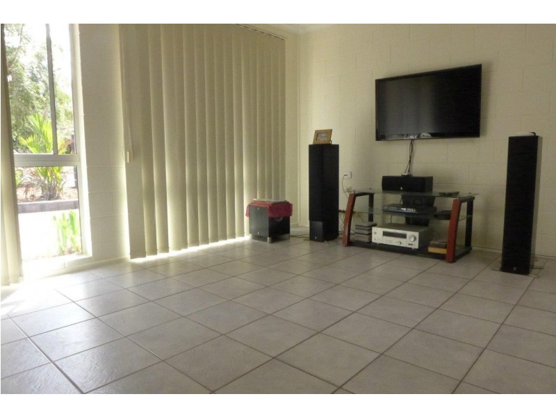 18 Hope St, Clifton Beach QLD 4879