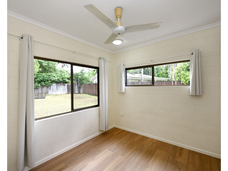 5 Newport Close, Kewarra Beach QLD 4879