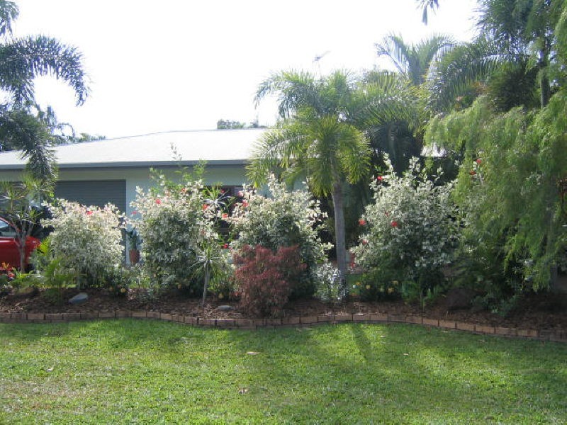 Clifton Beach QLD 4879