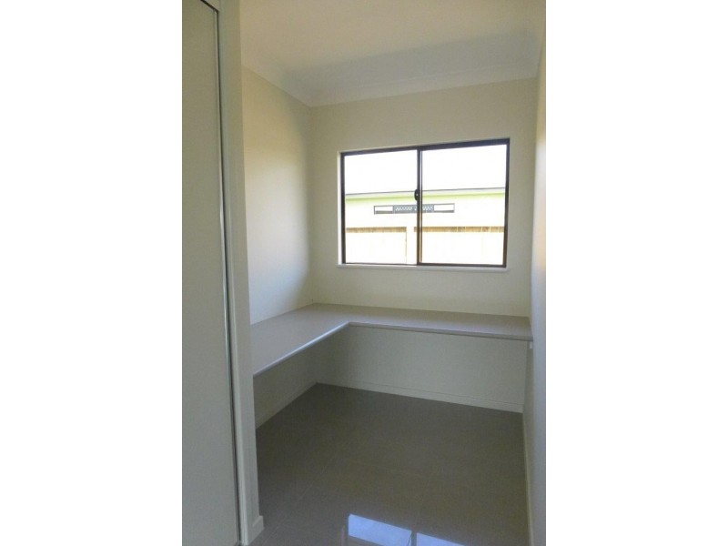 17 Como Close, Kewarra Beach QLD 4879