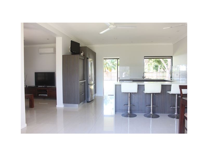 Trinity Beach QLD 4879