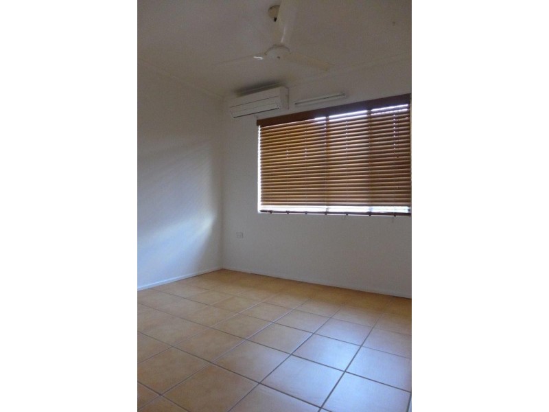 18 Rabaul Street, Trinity Beach QLD 4879