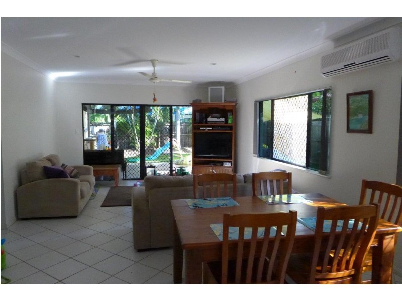 15 Howie Close, Kewarra Beach QLD 4879