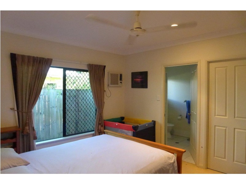 15 Howie Close, Kewarra Beach QLD 4879