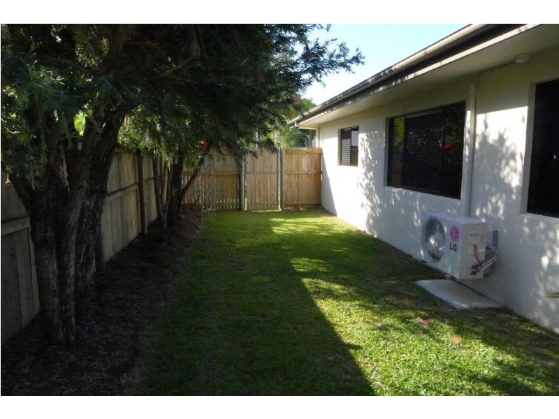 15 Howie Close, Kewarra Beach QLD 4879