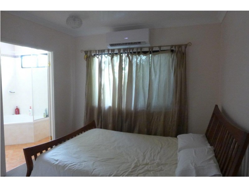 12/106 Moore Street, Trinity Beach QLD 4879