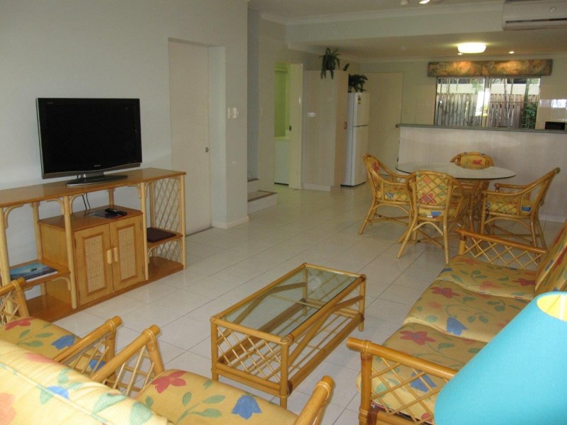 15/61 Vasey Esplanade, Trinity Beach QLD 4879