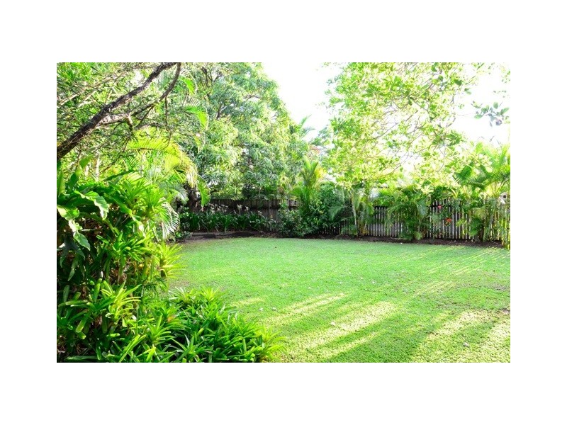 Trinity Beach QLD 4879