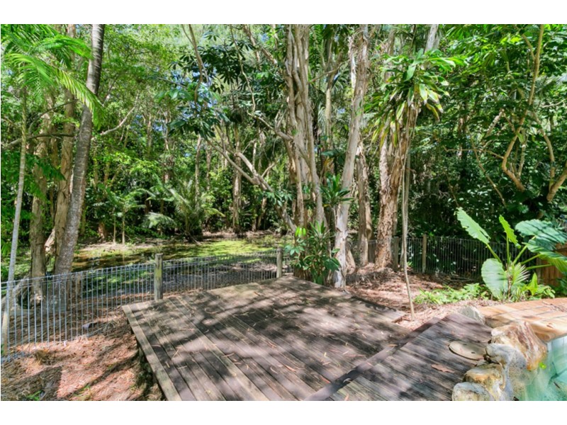 18 Hope Street, Clifton Beach QLD 4879