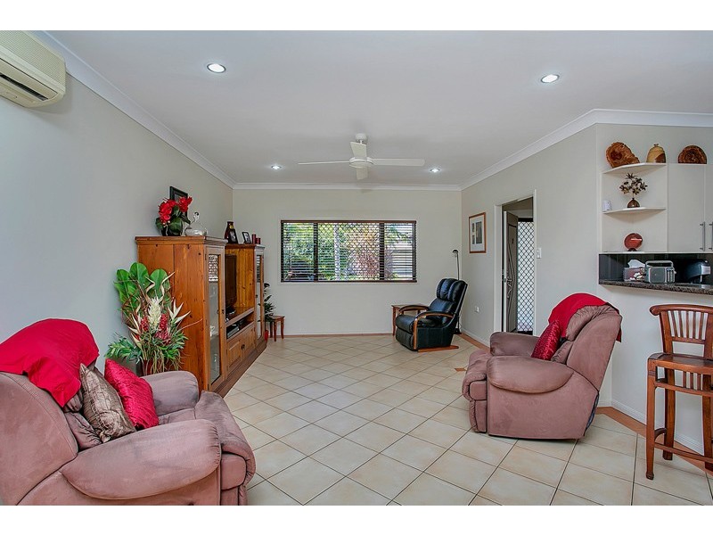 7 Teewah Close, Kewarra Beach QLD 4879