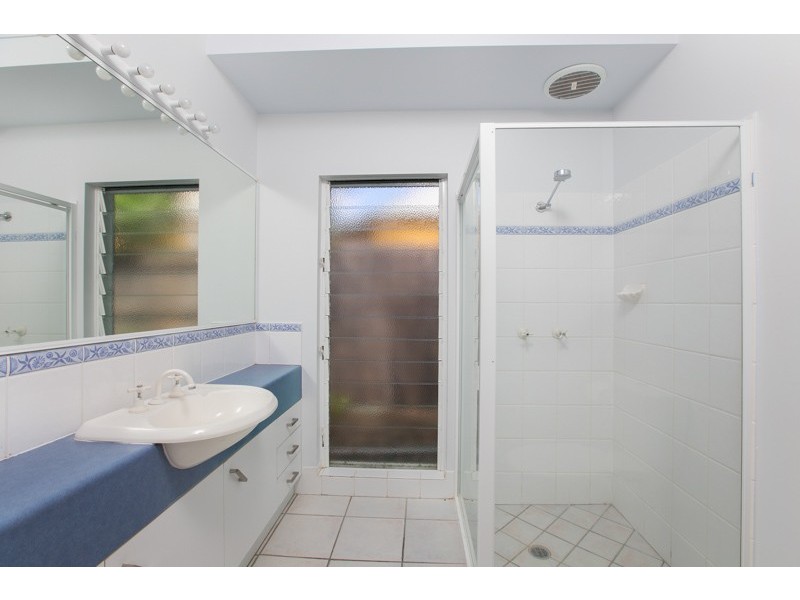 6 Squeaky Close, Kewarra Beach QLD 4879