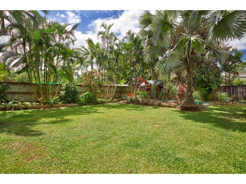 Trinity Beach QLD 4879