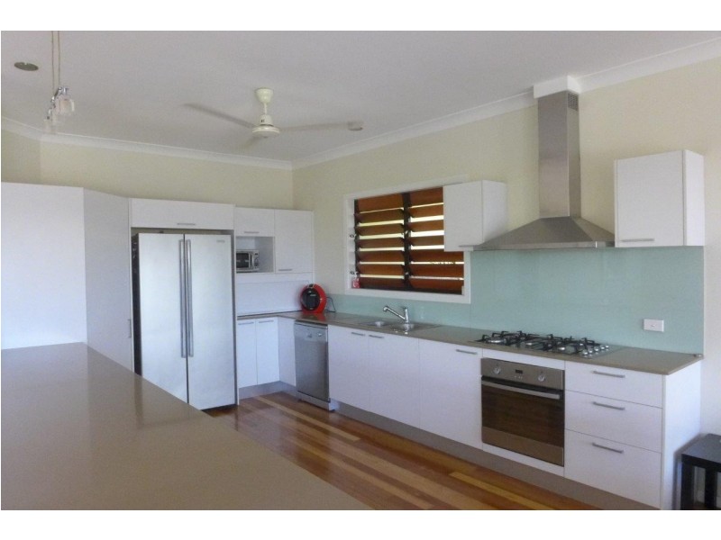 11 Norwood Crescent, Trinity Park QLD 4879