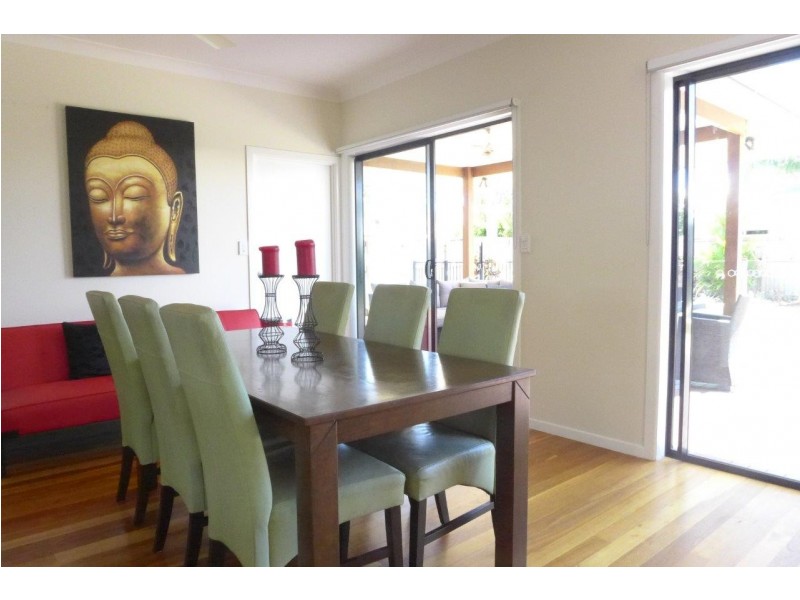 11 Norwood Crescent, Trinity Park QLD 4879