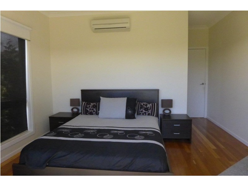 11 Norwood Crescent, Trinity Park QLD 4879