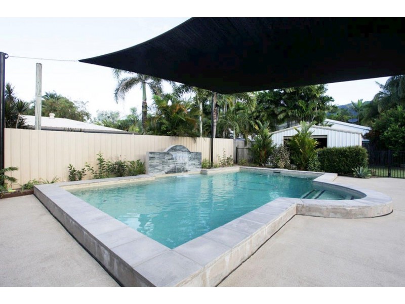 87 Moore Road, Kewarra Beach QLD 4879
