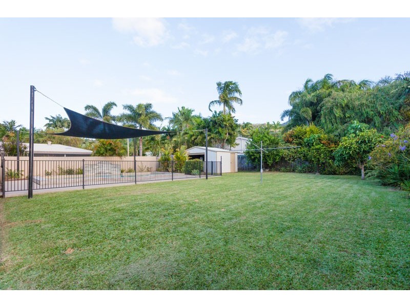 87 Moore Road, Kewarra Beach QLD 4879