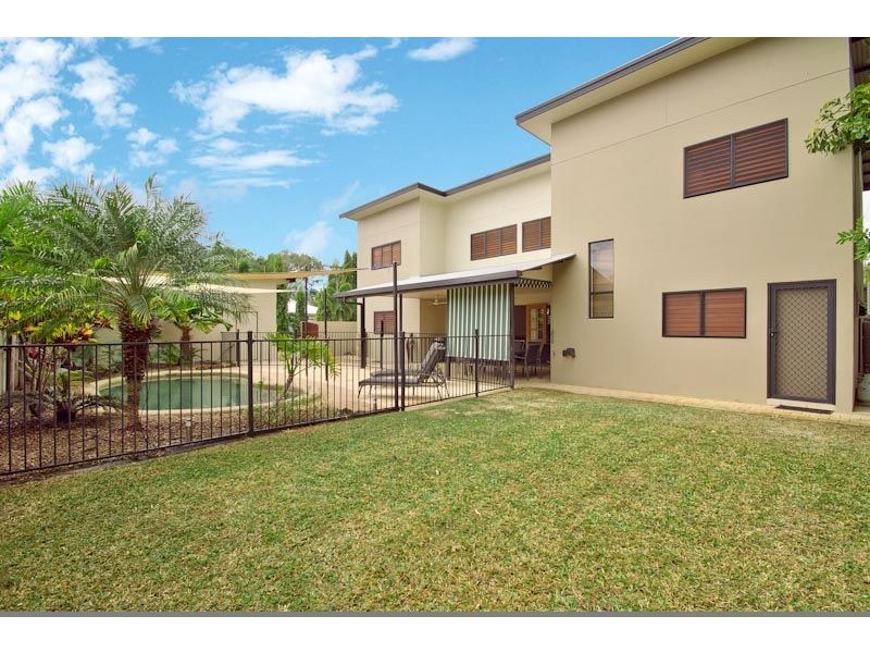 Clifton Beach QLD 4879