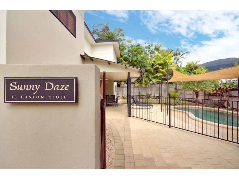 Clifton Beach QLD 4879