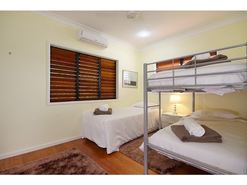 Clifton Beach QLD 4879