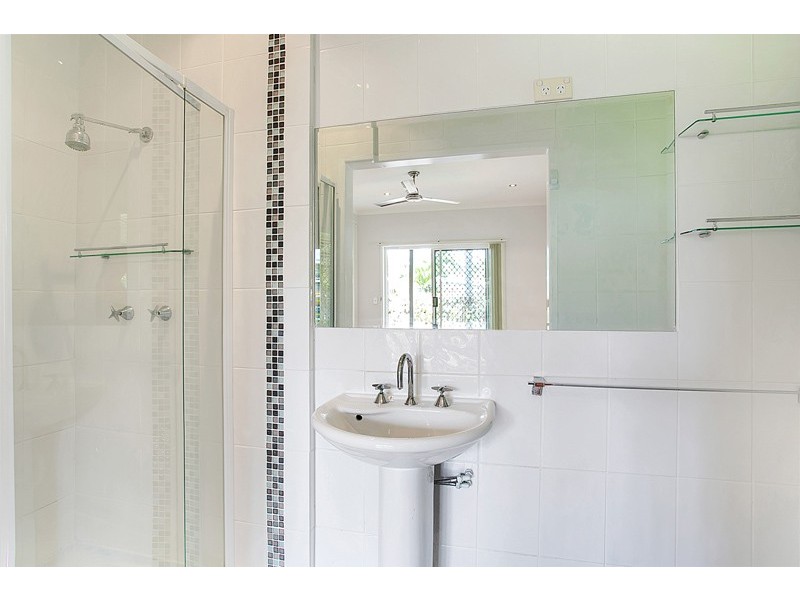 Clifton Beach QLD 4879