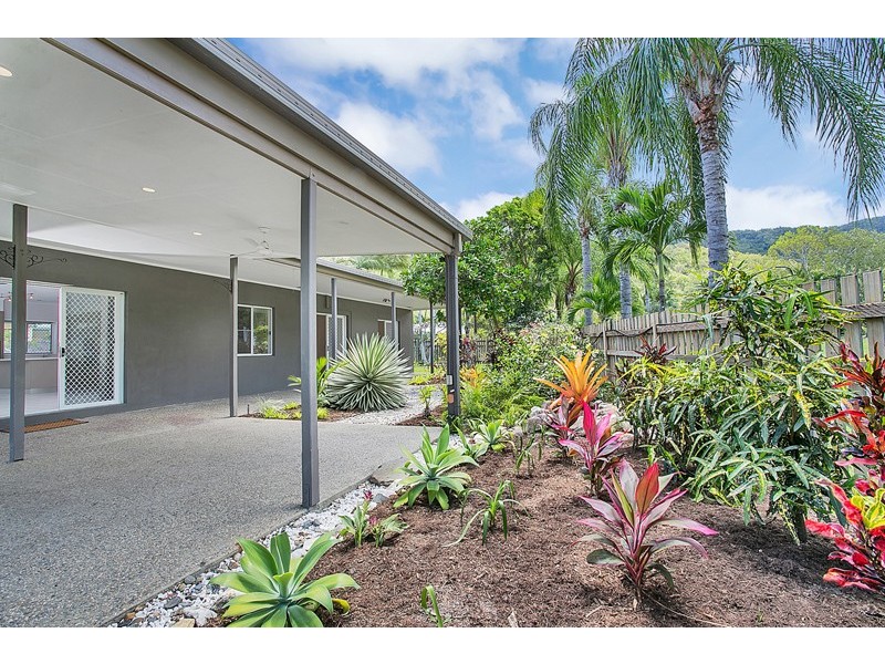 Clifton Beach QLD 4879