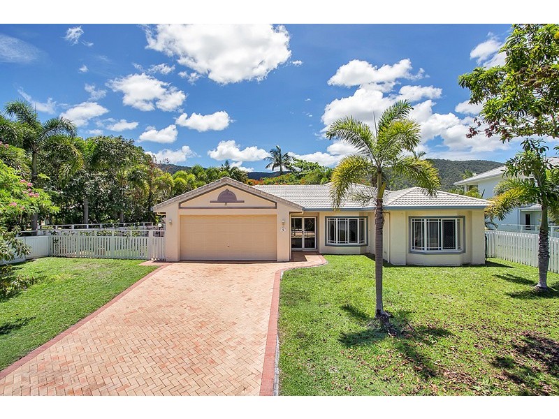 Kewarra Beach QLD 4879