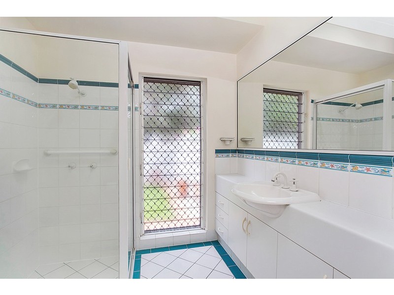 Kewarra Beach QLD 4879