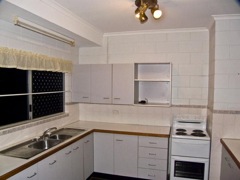 3 Newport Close, Kewarra Beach QLD 4879